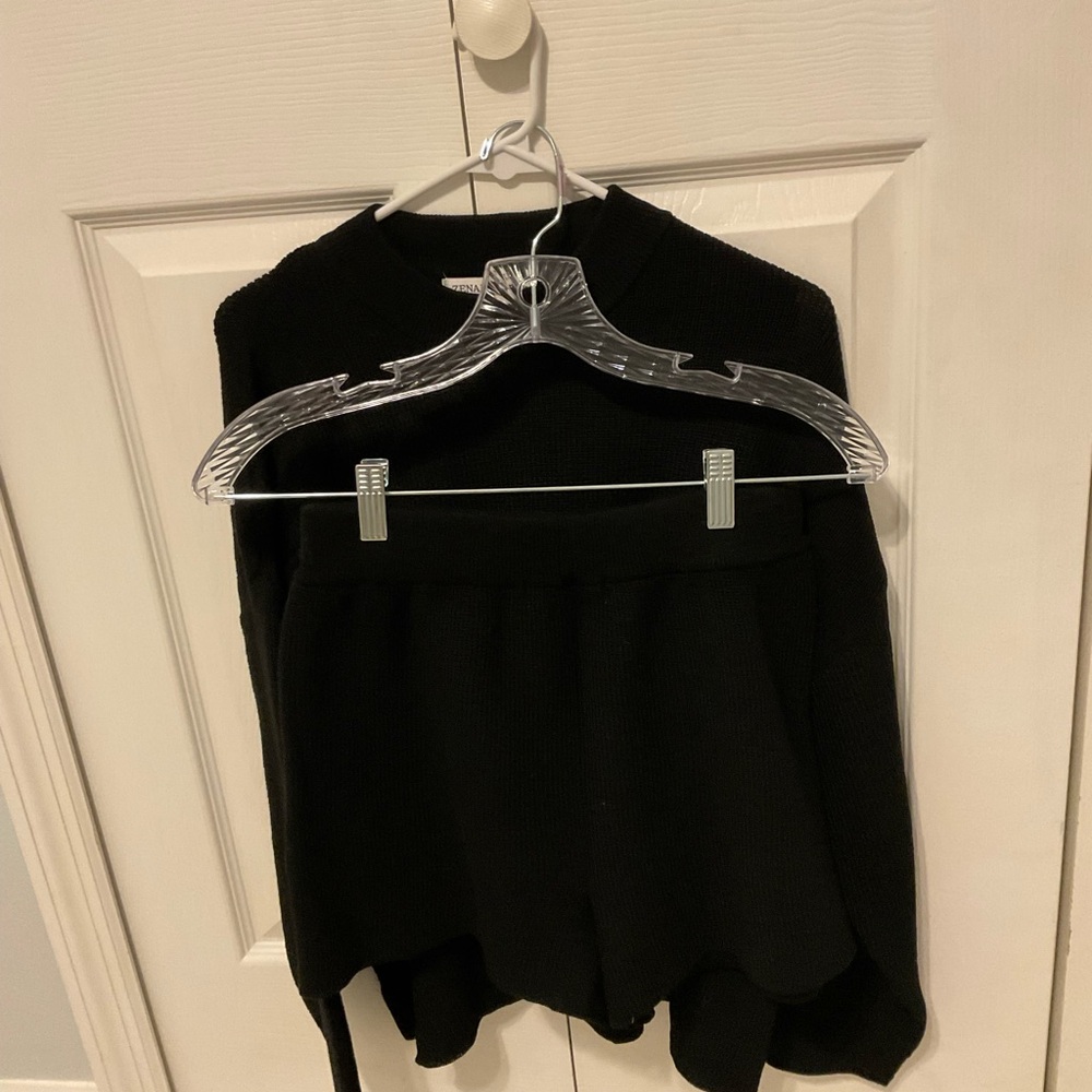 Zenana Black Knit Sweater Shorts Set - Classic Crewneck